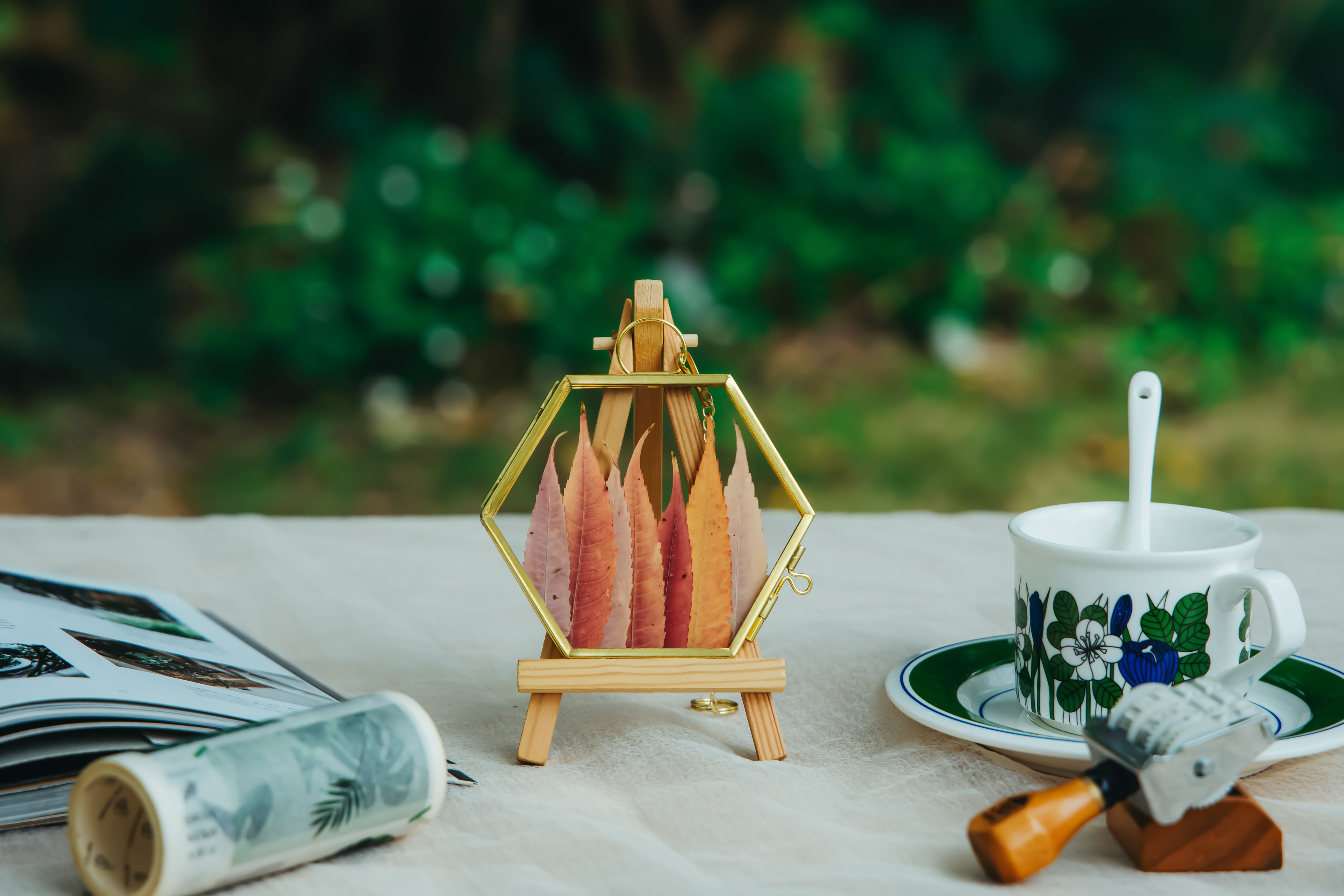 Handmade Vintage Brass Floating Hanging Glass Hexagon Picture Photo Frame Small Side Length 2" - NCYPgarden