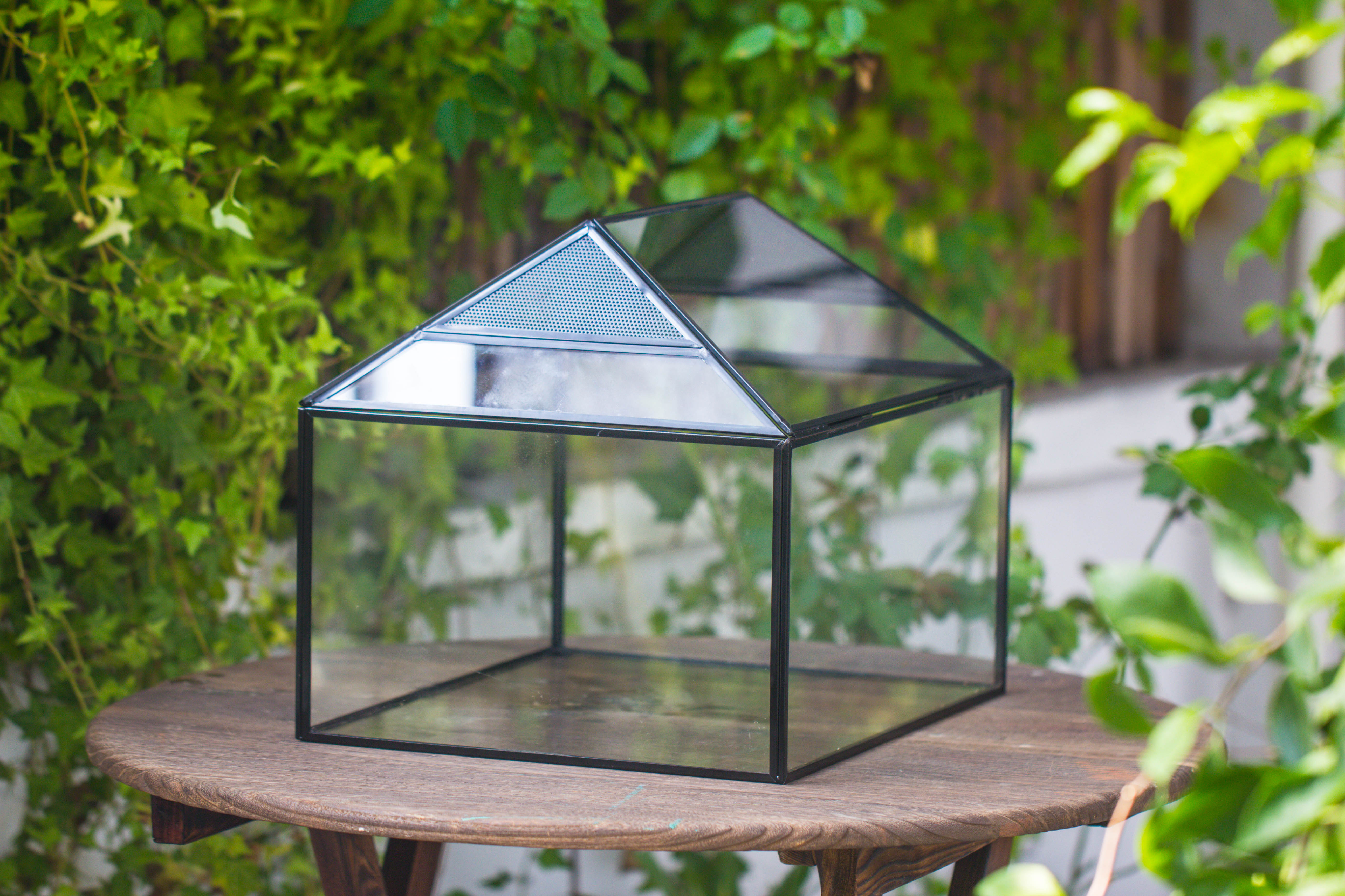 NCYP Handmade Large House Shape Tabletop, Swing Lid Latch Geometric Glass Terrariumn Box - NCYPgarden