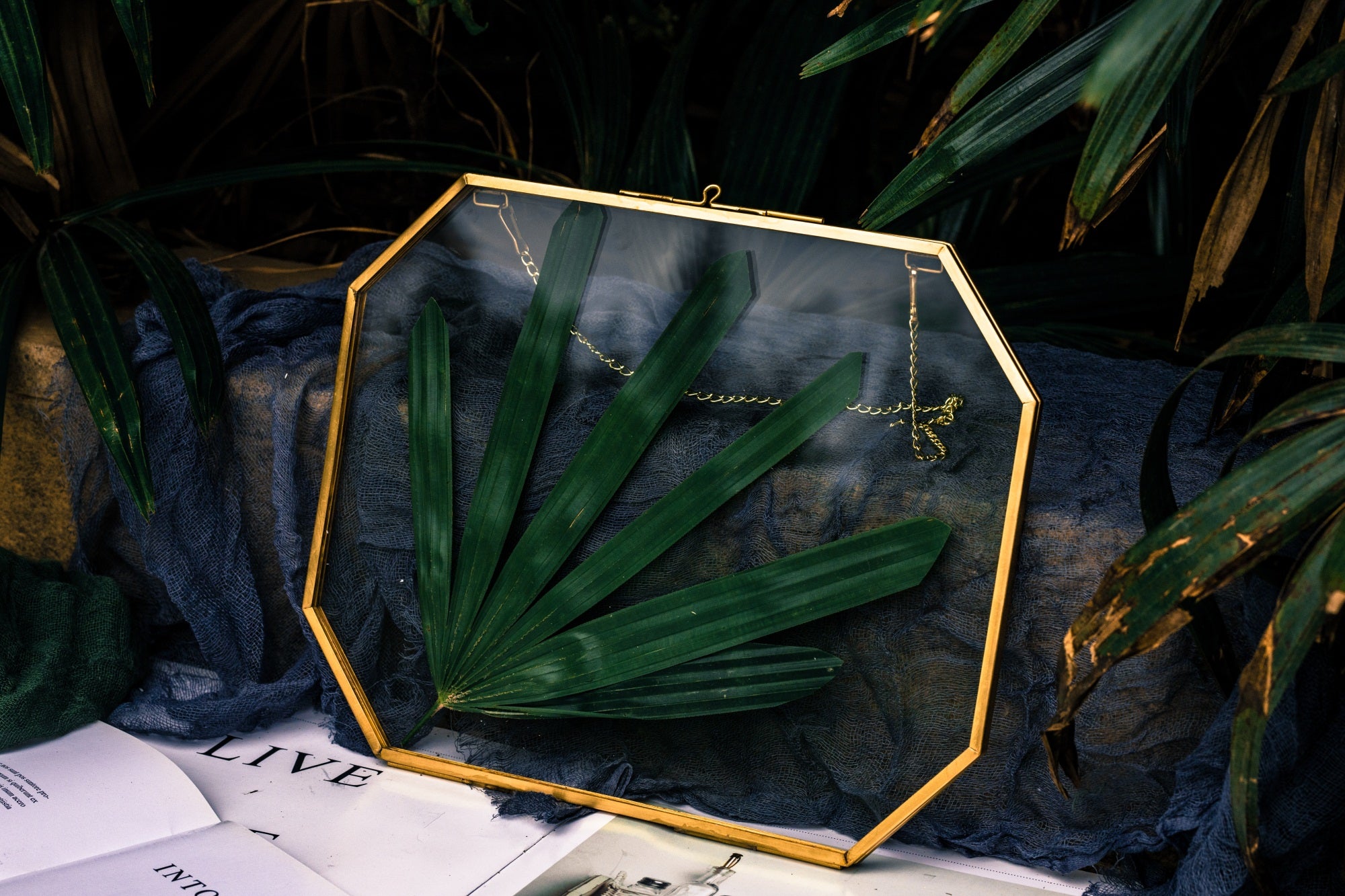 Wall Hanging 8x10" Horizontal Long Octagon Herbarium Brass Double Glass Frame for Pressed Flowers, Dried Flowers, Poster, floating Frame - NCYPgarden