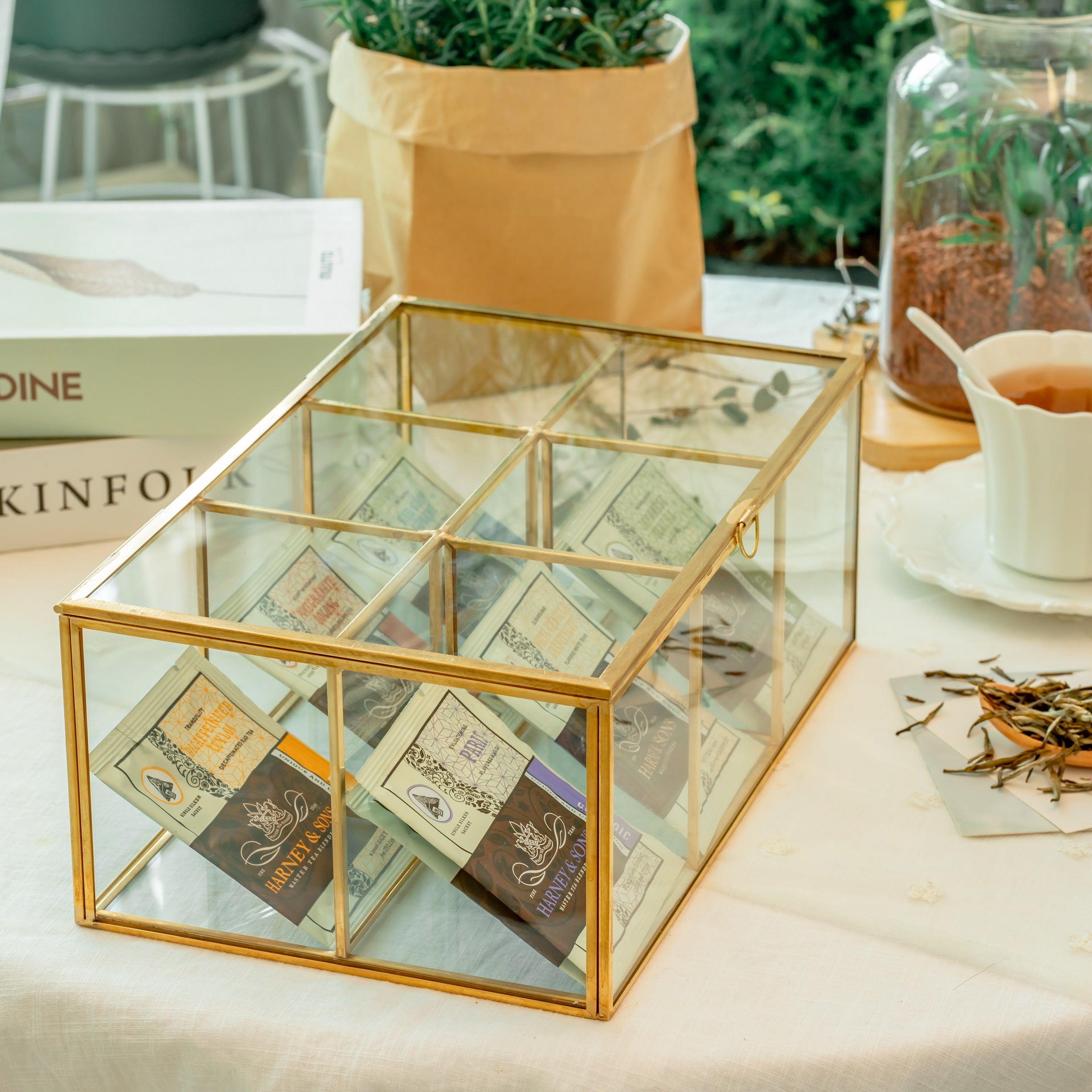 NCYP Glass Terrarium Box Tea Coffee Bag  Storage Organizer Jewelry Counter  6 Grids Compartments Handcrafted Brass for Harney & Sons Tea Bag - NCYPgarden